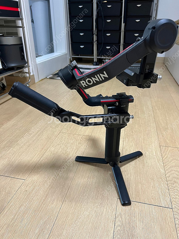 DJI 로닌 rs3 pro 콤보 판매합니다--1