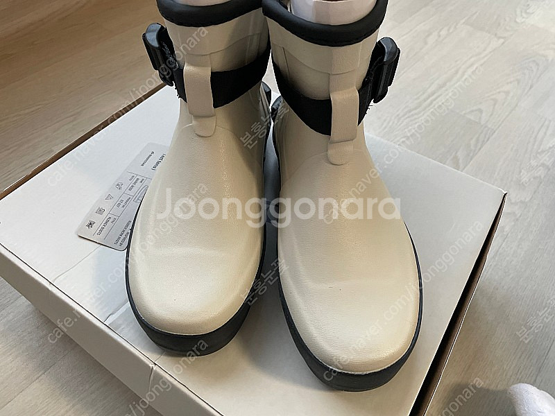 문스타 810s 레인부츠 마르크 모디 화이트 220mm--1