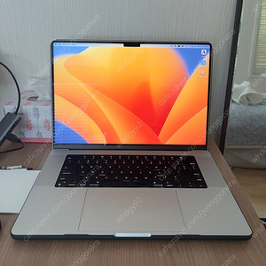 맥북프로 M1 Max 32GB RAM + 1TB SSD 16인치