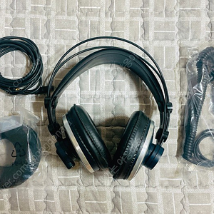 AKG K271 MK II 모니터링 헤드폰