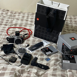 Leica D-LUX7 라이카 D-Lux7 풀박 + 정품 오토캡/그립 + 스트랩 + 그외