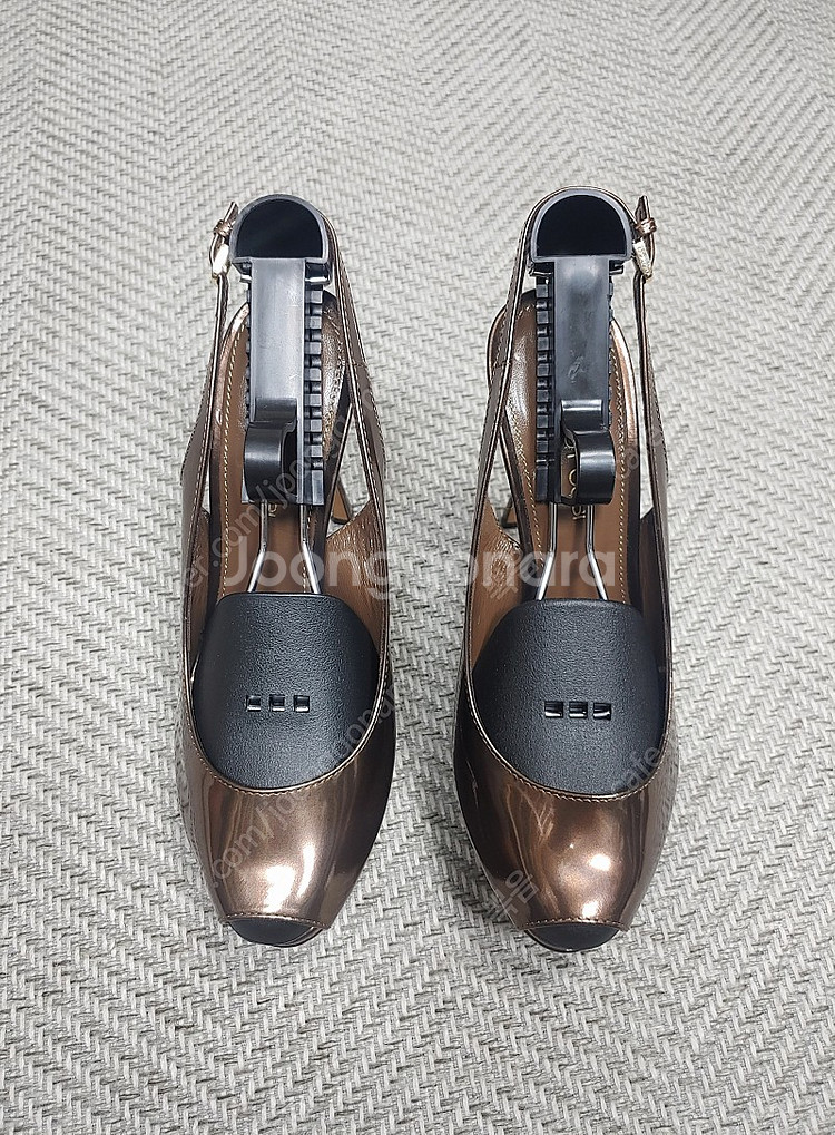 (정품) 세르지오로시 슬링백 / sergio rossi / 메탈릭브라운 / 비브람 보강 / 새거라 보셔도 / 샤넬 ...--9