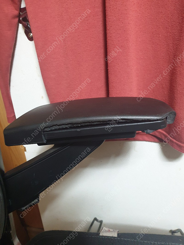 시디즈 T80 메쉬 하자제품 저렴히 판매 12--0