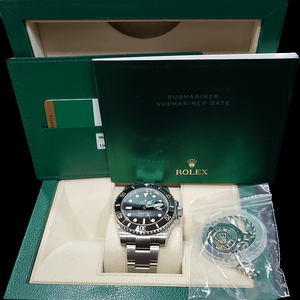 ROLEX 서브마리너 블랙 데이트 팝니다.