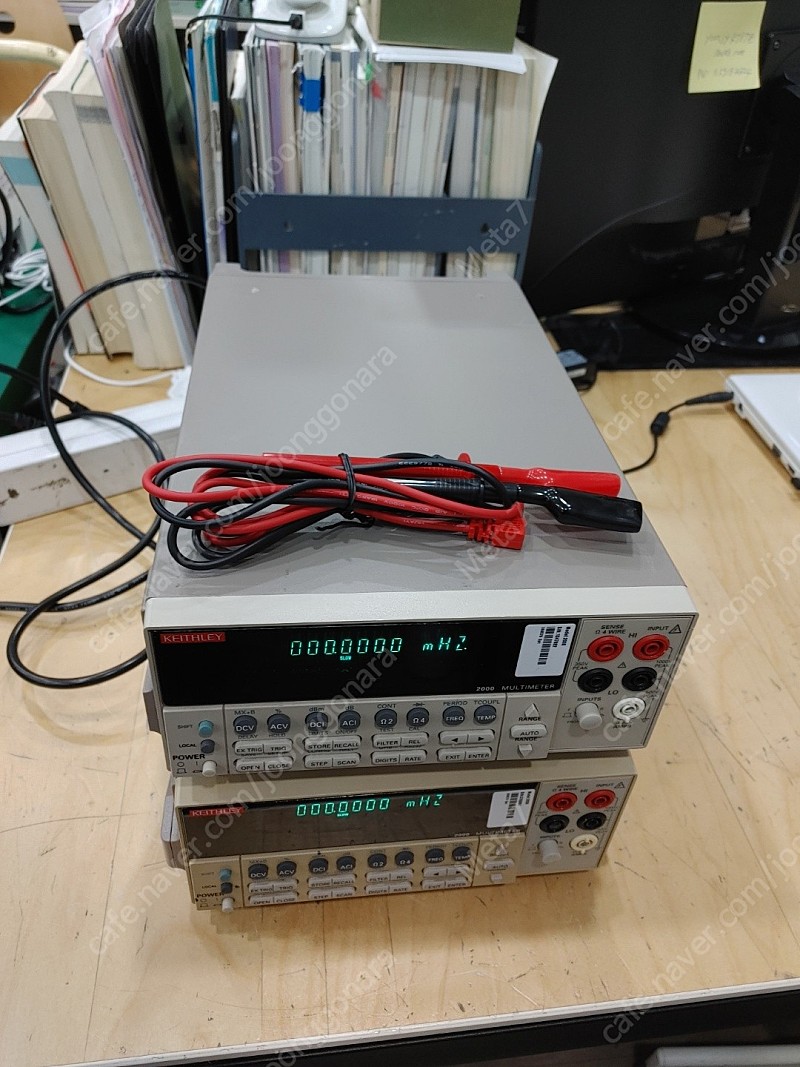 Keithley 2000 a 