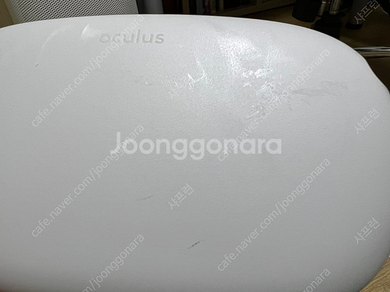 메타 퀘스트2 128GB 팝니다.--8