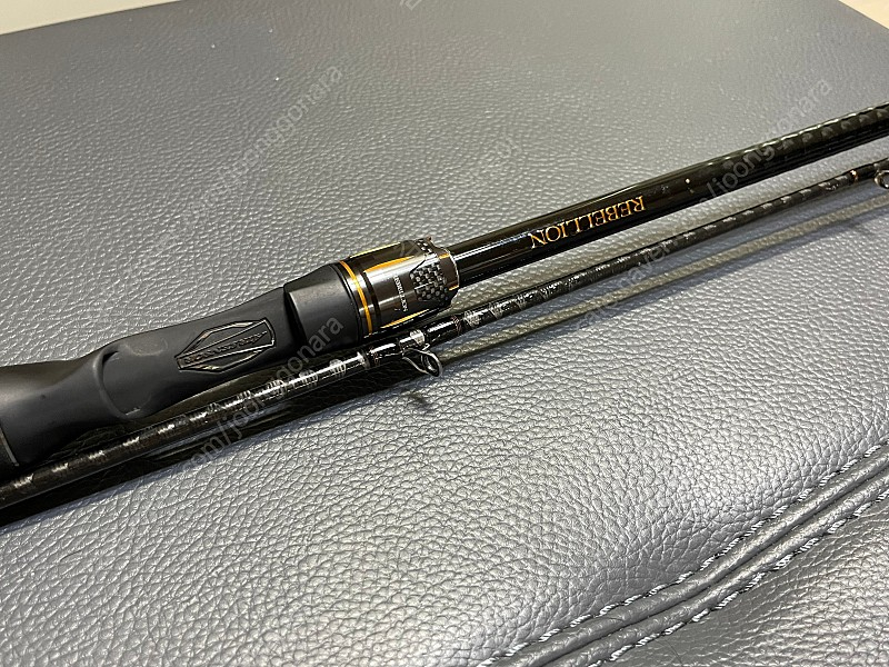 다이와 리벨리온 722HFB 2피스--4