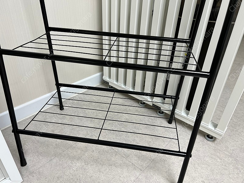 검정색 철제 옷걸이 행거 팝니다.--4