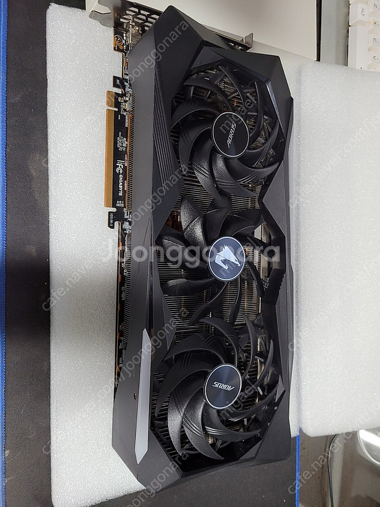 기가바이트 어로스 마스터 6800XT팝니다--1