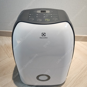 일렉트로룩스(Electrolux) 제습기 박스 풀셋 (16L 대용량)