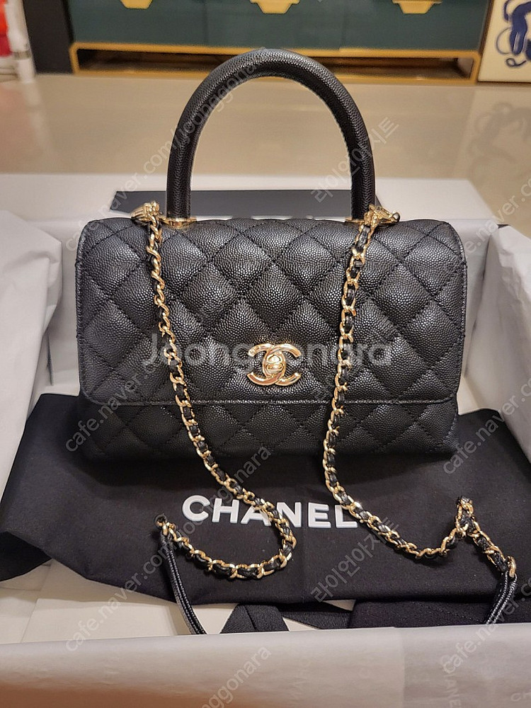 샤넬 코코핸들 스몰(구 스몰.현 미듐) 블랙(블랙기본핸들) 내장칩--0