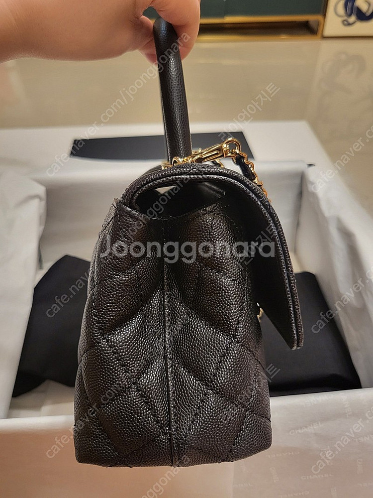 샤넬 코코핸들 스몰(구 스몰.현 미듐) 블랙(블랙기본핸들) 내장칩--4