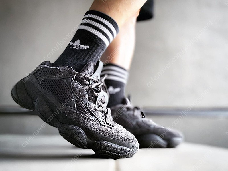 [255]아디다스 이지 500 유틸리티 블랙--5