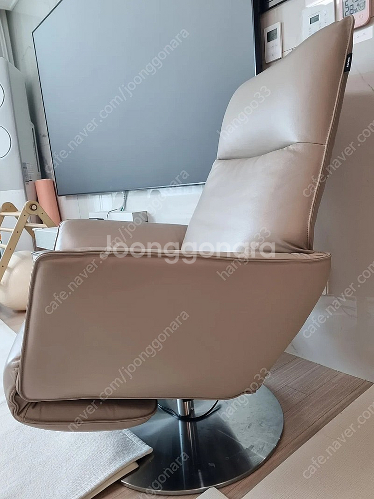 알로소 라임 리클라이너 가죽--1