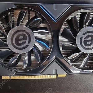 GTX 750TI 2GB (6핀 필요 없는것) 이엠텍 그래픽 카드 팝니다