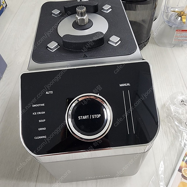 휴롬 m100 2in1 착즙기&블렌더 판매합니다--1