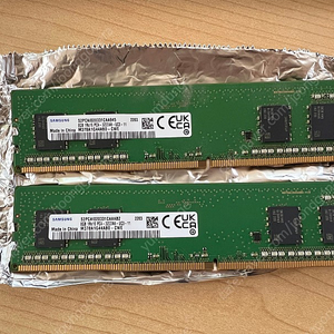 삼성 DDR4-3200 8gb 2개 판매합니다