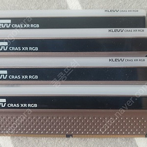 에센코어 클레브 KLEVV DDR4 RGB 8GB×4(32GB) 팝니다