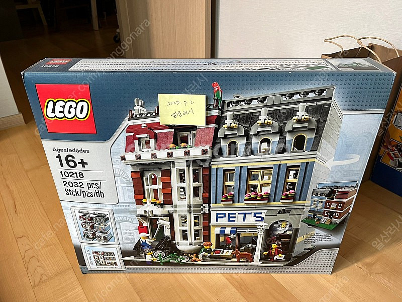 단종레고 10937(배트맨 아캄어사일럼)/10218(펫샵)판매합니다.--1