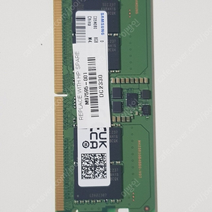 노트북 램 8GB PC5 38400 X 4 개 팝니다.