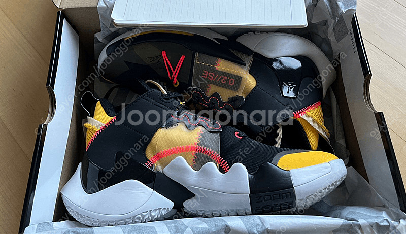 [260] 와이낫제로2 크림슨 (거의 새상품)--1