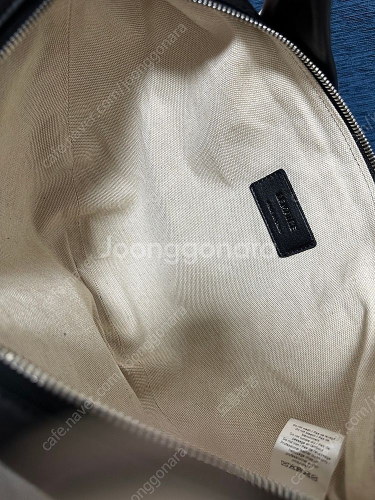 르메르 범백 블랙 미듐--2