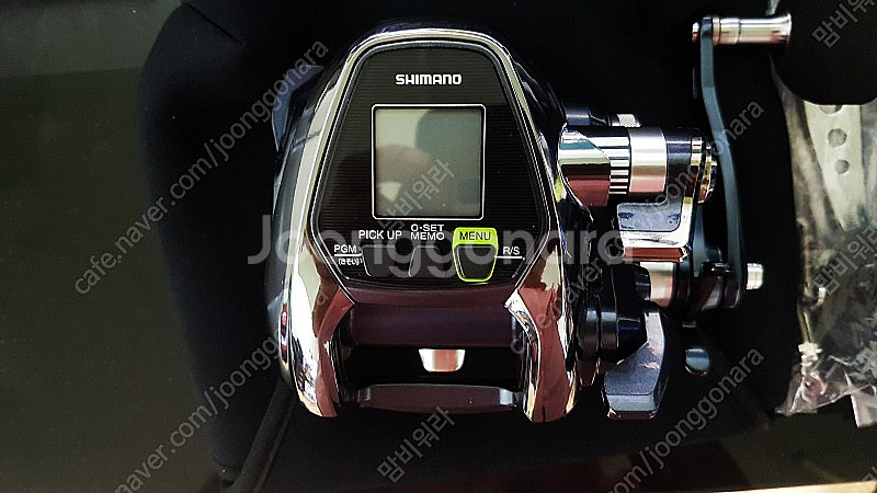 시마노 포스마스터 3000xp 미사용 팝니다--1