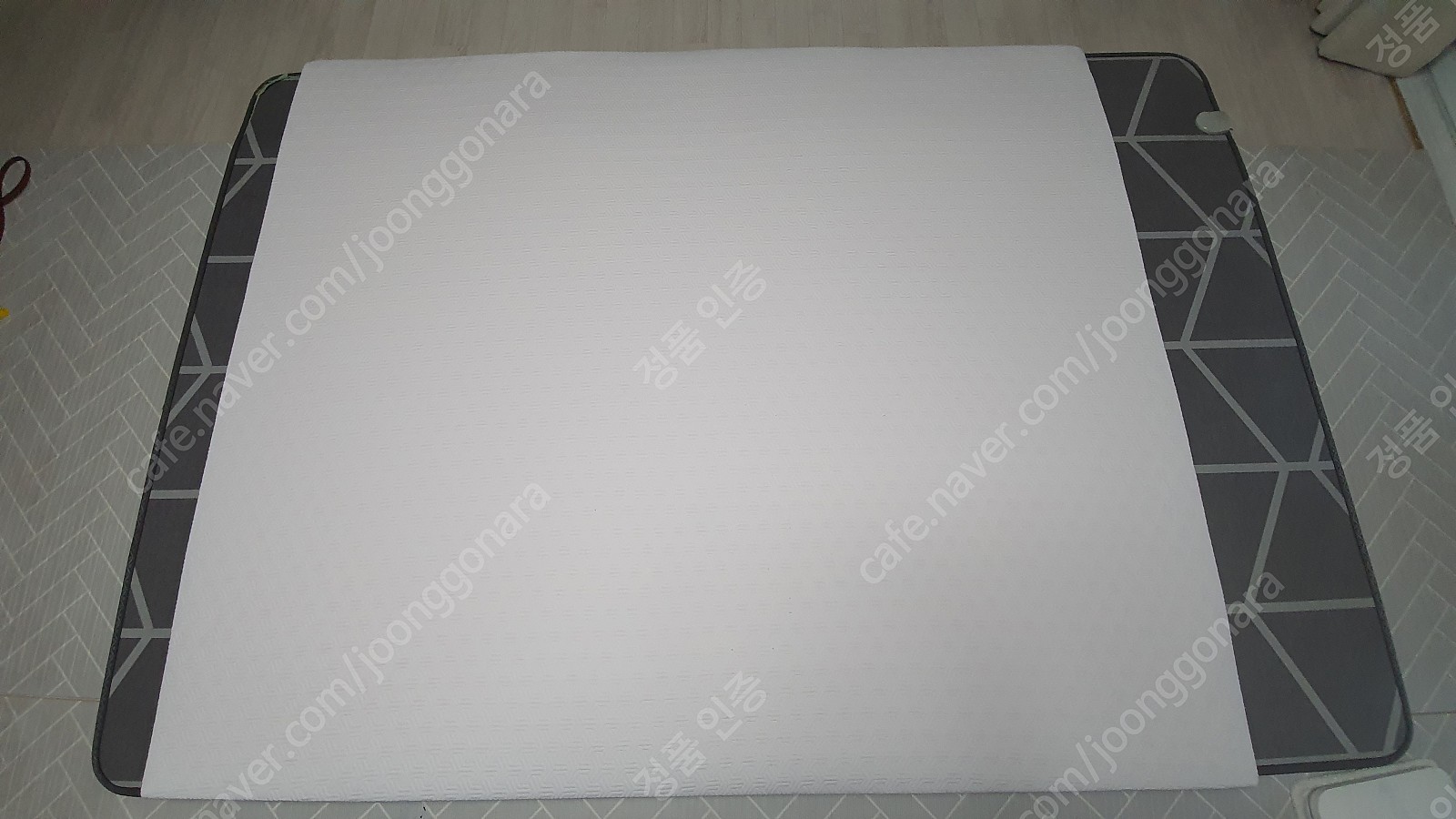 UTTU 매트리스 토퍼(UTTU 3Inch Red R... 침실가구 중고나라