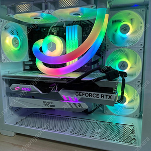 5900X,rtx4070ti,64g램 화이트 게이밍 데스크탑 팝니다