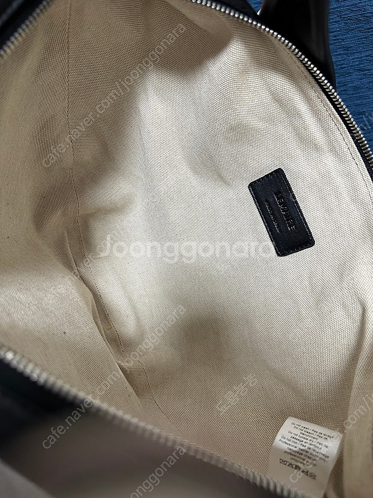 르메르 범백 블랙 미듐--2