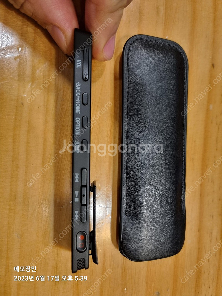sony icd-tx660 고성능 녹음기 팝니다.--2