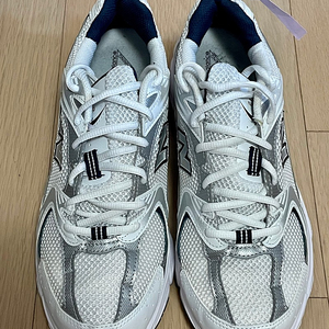 [265]뉴발 530 화이트 상태최상 뉴발란스 New Balance