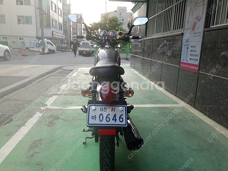 울프 125 커스텀 판매합니다.--3