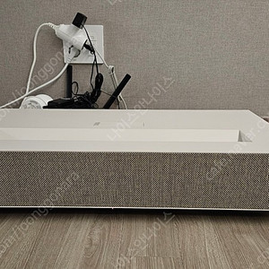 엘지 시네빔 HU915QE 판매합니다.