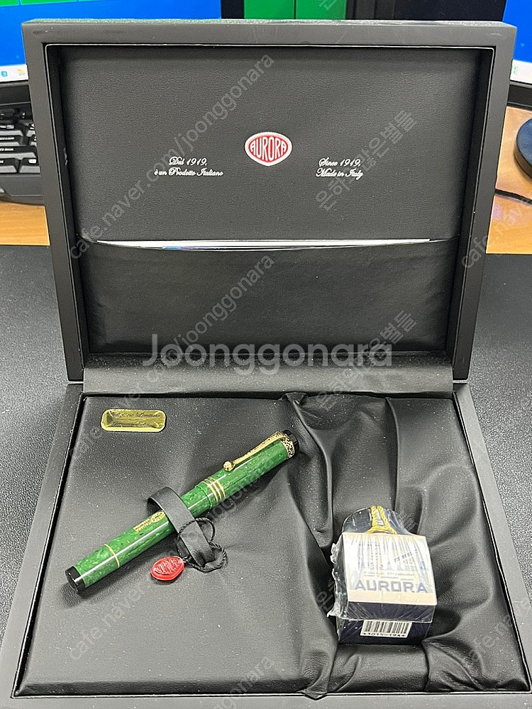 여러 만년필들 빠르게 급처합니다.--9