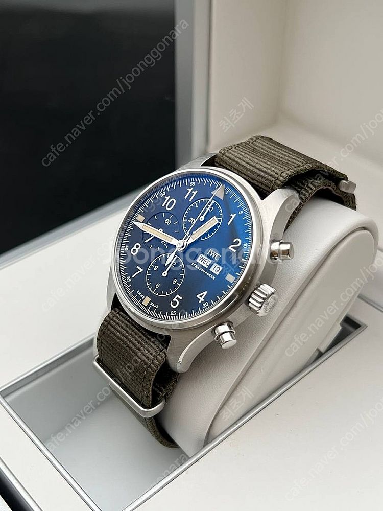 IWC 파일럿 크로노 43mm IW377724 검판--1