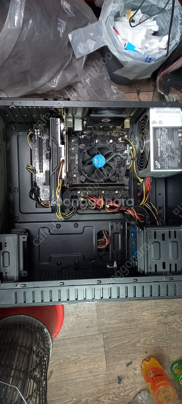 간단한 게임 pc팝니다 i3 9100f gtx1060--1