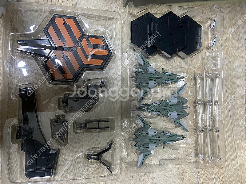 리뉴얼 루카기+슈퍼팩+고스트팩팝니다(부품하나 누락 가격...--7