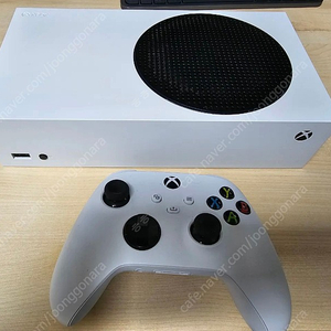 XBOX SERIES S 팝니다. 엑스박스 시리즈 에스