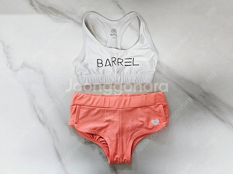 수영복 배럴 우먼 래쉬가드 브라탑 팬츠 세트 * 1회착... | 헬스용품 | 중고나라 수영복 배럴 우먼 래쉬가드 브라탑 팬츠 세트 * 1회착... | 헬스용품 | 중고나라