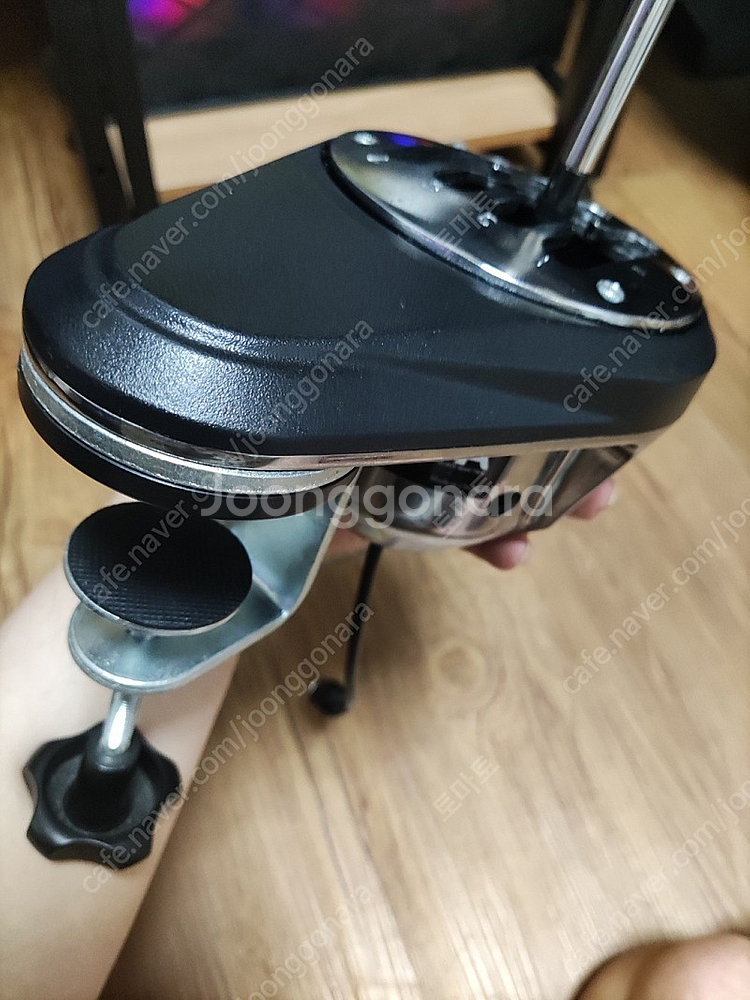 트러스트마스터 TH8A 쉬프터 팔아요--2