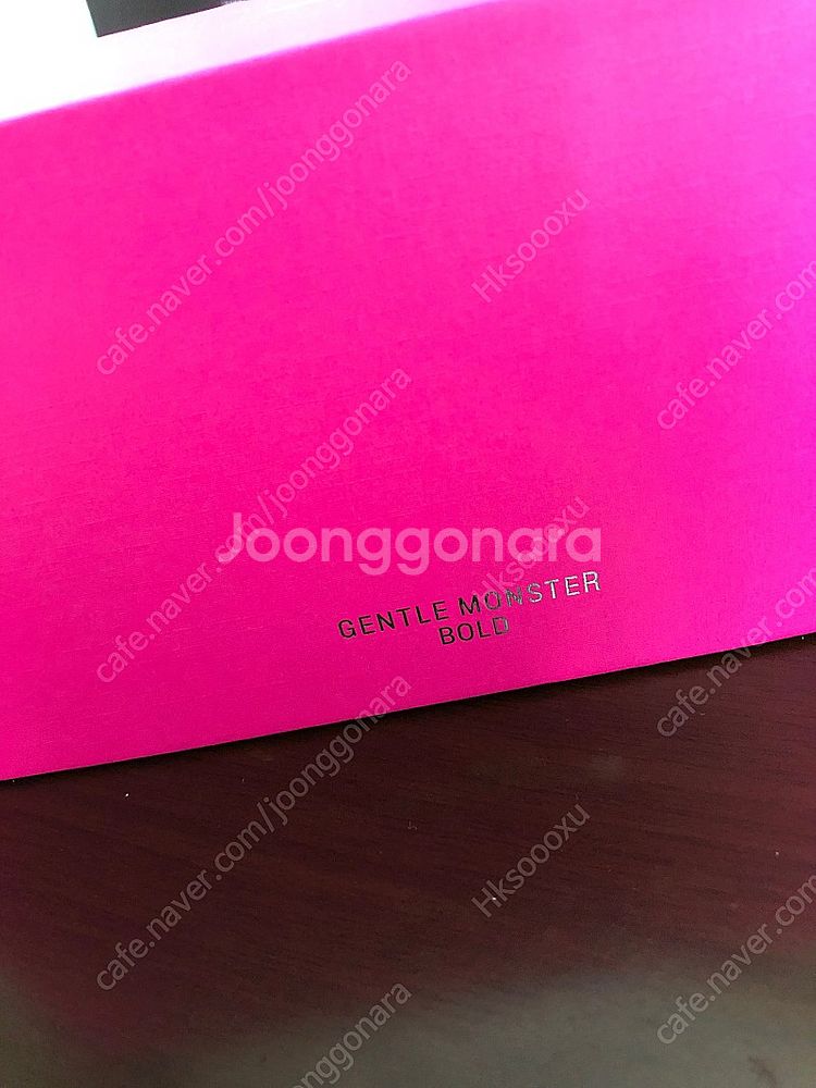 젠틀몬스터 볼드 이브 선글라스 블랙 안유진 선글라스--8