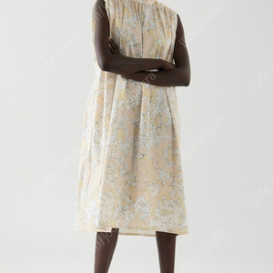 COS 슬리브리스 스모킹 드레스(새상품) 38