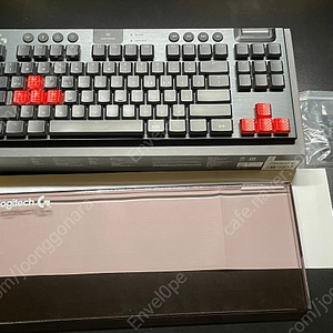 g913 TKL tactile 갈축 판매합니다