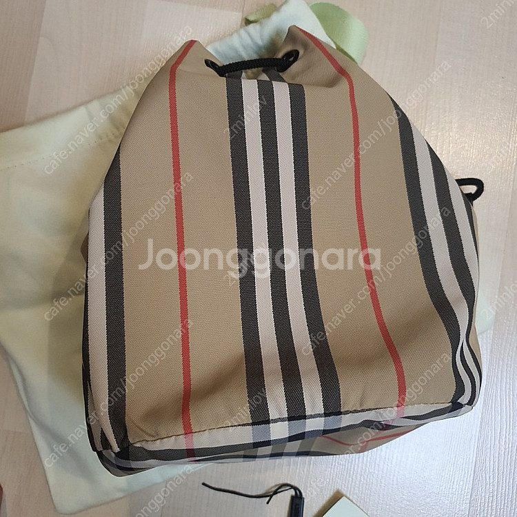 버버리 포이베 10회미만 중고--2
