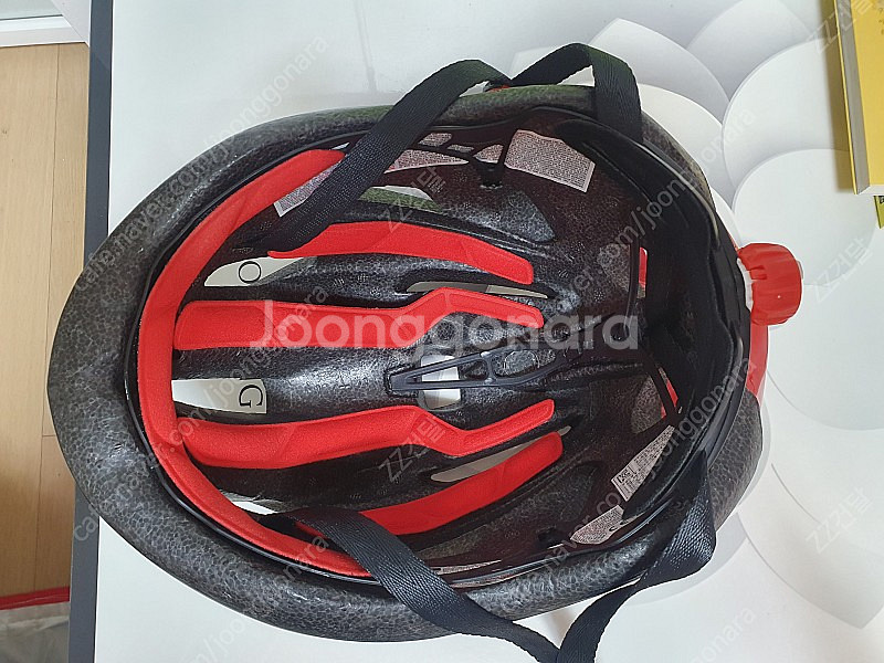 MET 스트랄레 헬멧 매트 블랙 M사이즈--3