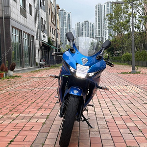 스즈키 gsx-r 20년식 요시무라 정품 판매합니다