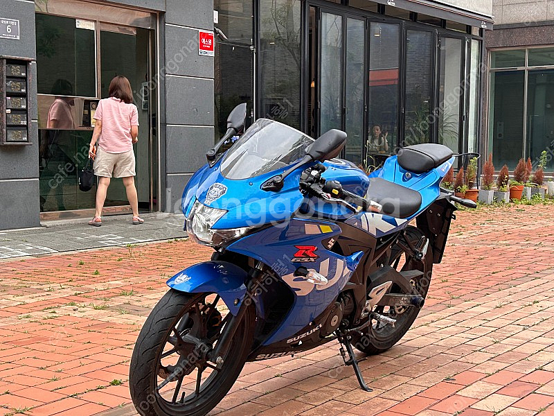 스즈키 gsx-r 20년식 요시무라 정품 판매합니다--7