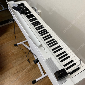 YAMAHA P125 White 야마하 p125 화이트 판매합니다.