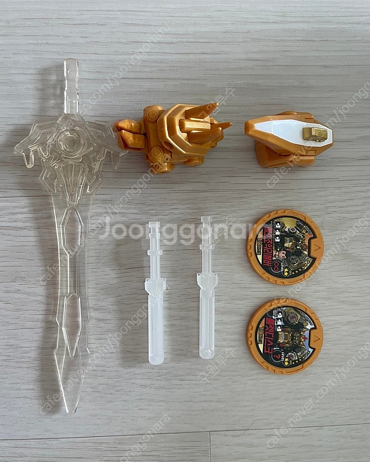 얼티밋 디버스터 티라노(8 in 1) 금빛전사--2